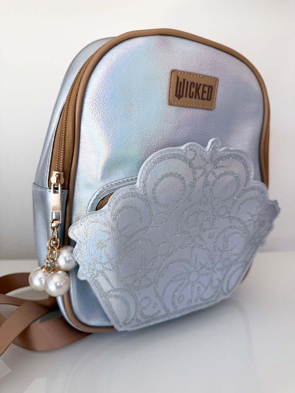 Wicked Glinda-Inspired Iridescent Mini Backpack - Picture 2 of 6